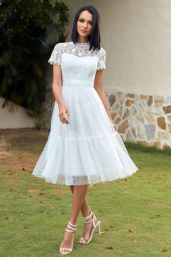 en linje hvit blonder bryllup gjestefest kjole