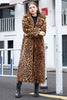 Load image into Gallery viewer, Brun leopard hakket jakkeslag fuskepels shearling pels