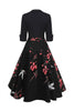 Load image into Gallery viewer, Svart blomsterkran trykt vintage kjole fra 1950-tallet