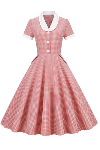 En Line V Neck Blush Vintage kjole med knapp