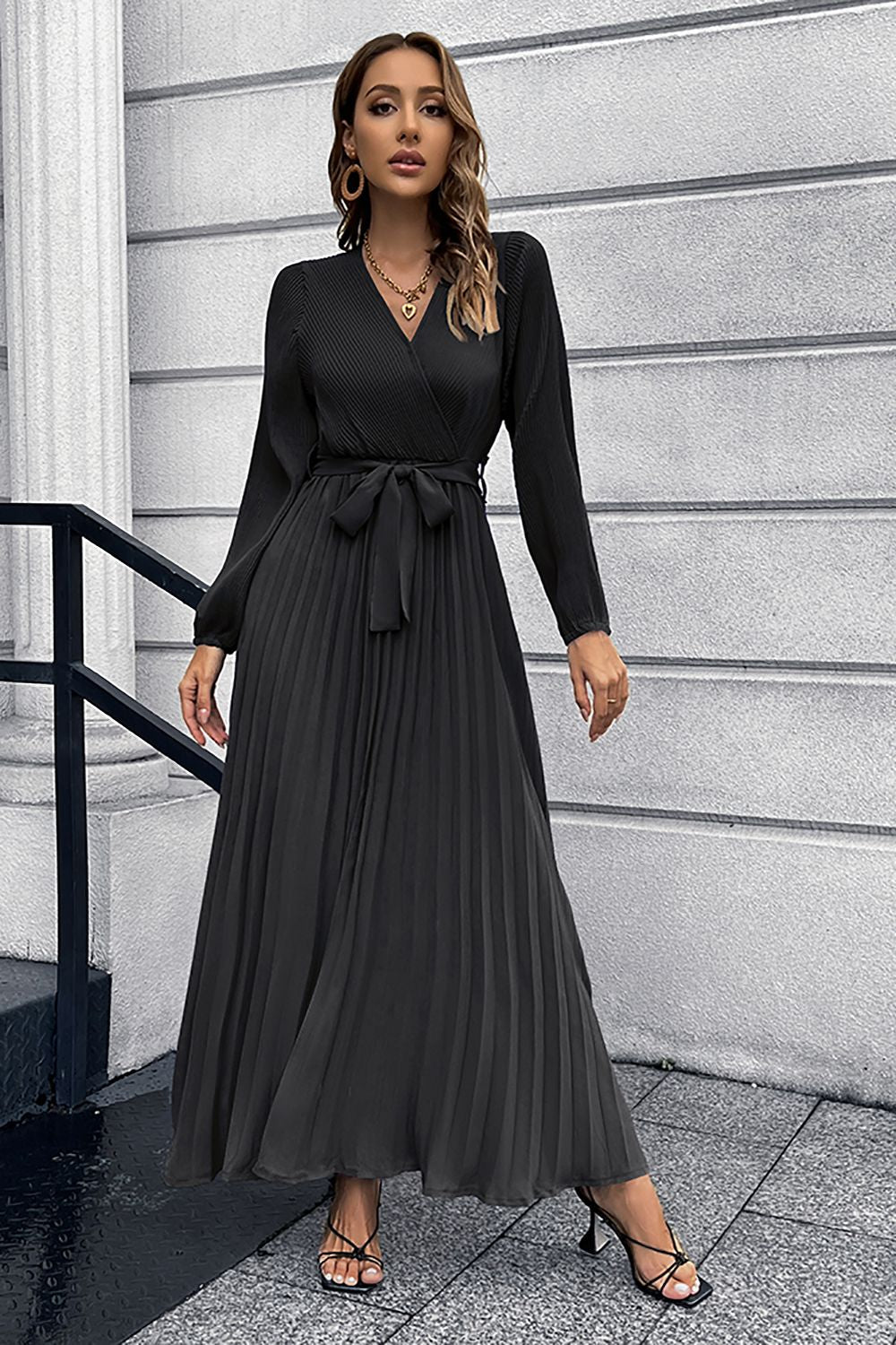 Langermer Ruffles Casual Dress med belte