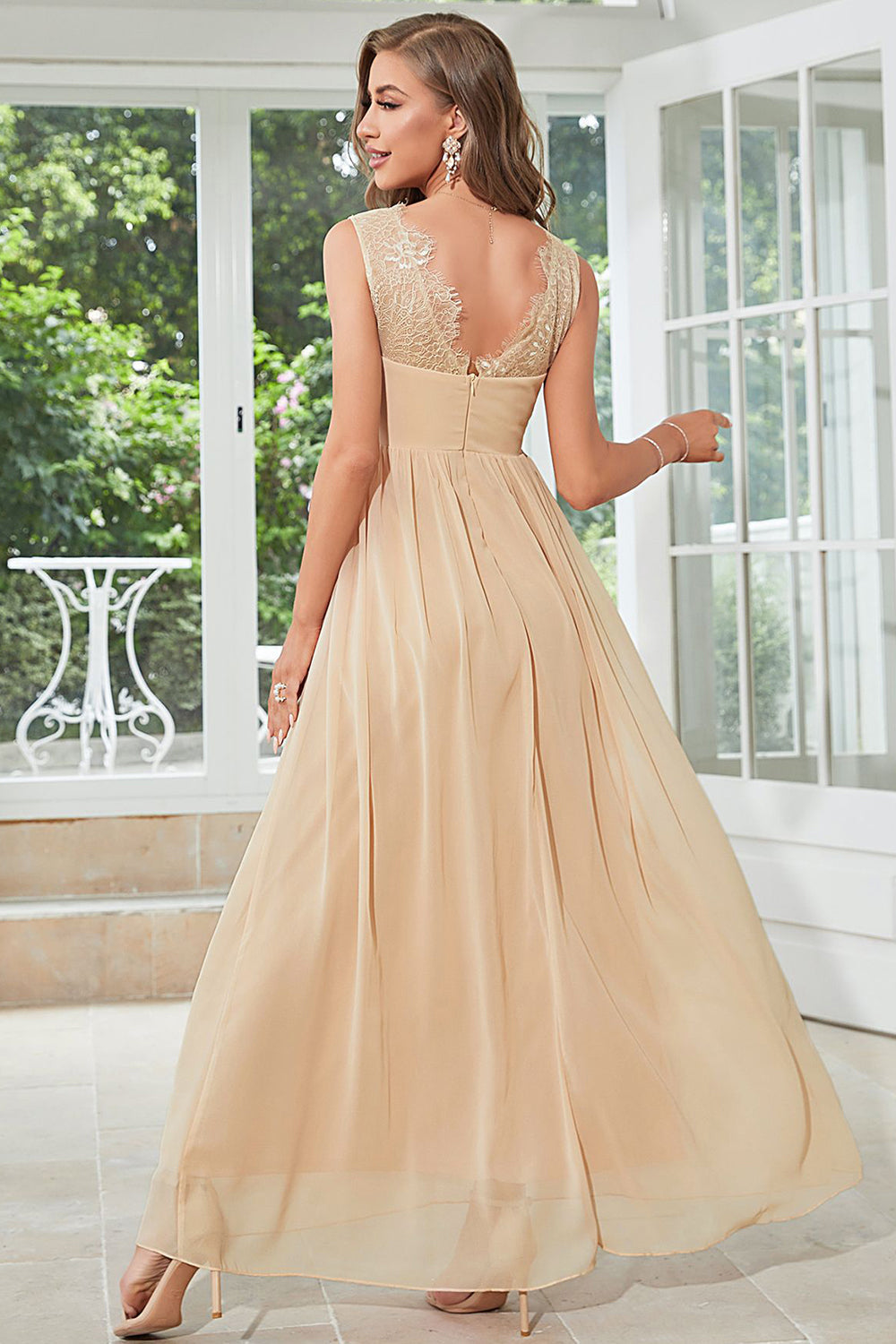 Aprikos Chiffon Long Wedding Guest kjole med blonder