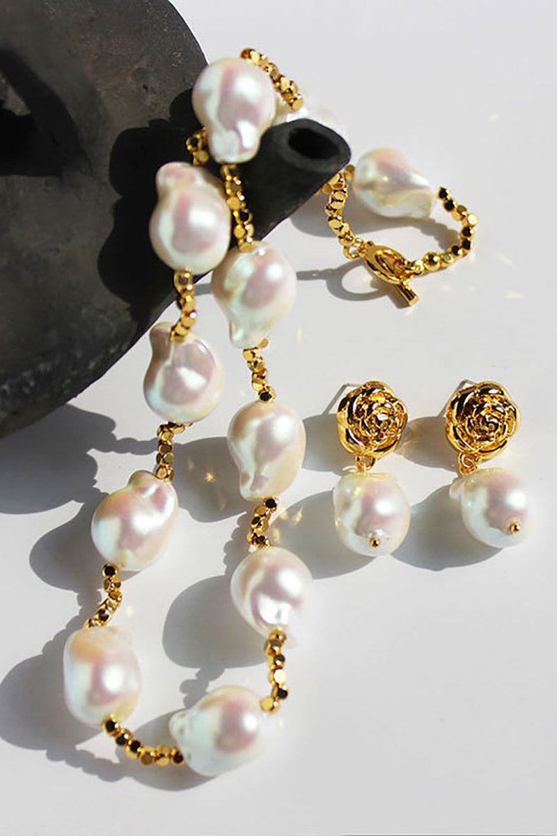 Load image into Gallery viewer, Formet Pearl Gold armbånd