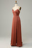 Load image into Gallery viewer, murstein rød skjede spaghetti stropper sateng brudepike kjole med spalt