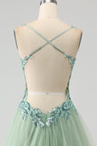 Nydelig A Line V Neck Light Green Long Prom Kjole med Appliques