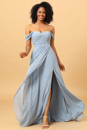 Off Shoulder Chiffon Blue brudepike kjole med spalte