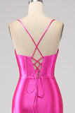 Stunning Mermaid Spaghetti stropper Fuchsia korsett Prom kjole med delt front