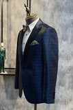 Mørkeblå Peak Lapel Prom Blazer for menn