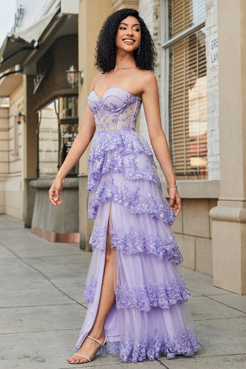 Prinsesse A Line Sweetheart Lavendel Korsett Prom kjole med lagdelt blonder