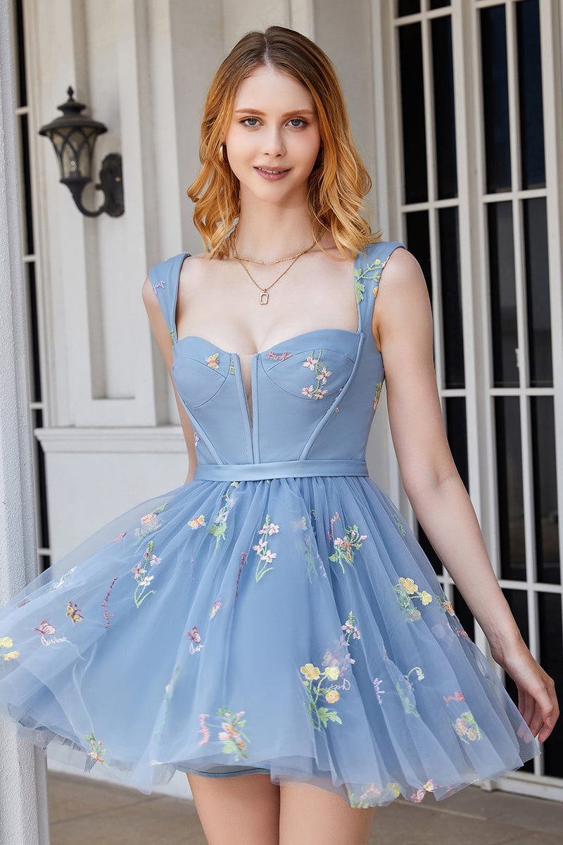 Load image into Gallery viewer, Cute A Line Sweetheart Grey Blue Short Homecoming Dress med broderi