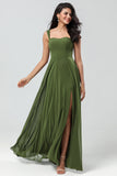 Av skulderen A Line Olive Bridesmaid kjole med Slit