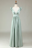 Deep V-Neck A Line Green Long Bridesmaid Dress med Ruffles