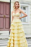 Nydelig A Line Sweetheart Gul korsett Prom kjole med Appliques Ruffles