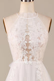 Sjarmerende A Line Halter Neck Ivory Open Back Tylle Sweep Train brudekjole med blonder