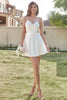 Load image into Gallery viewer, A Line Spaghetti stropper Hvit Kort Homecoming kjole med nøkkelhull