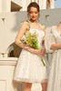 Load image into Gallery viewer, stilig spaghetti stropper hvit kort homecoming kjole med broderi