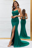 Mermaid Spaghetti stropper Dark Green Long Prom Kjole med Criss Cross Back