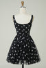 Load image into Gallery viewer, Søt A Line V Neck Black Tylle Kort Homecoming kjole med stjerner