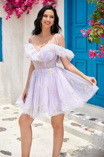 Cute A Line Lavender Off the Shoulder Corset Homecoming Dress med Ruffles