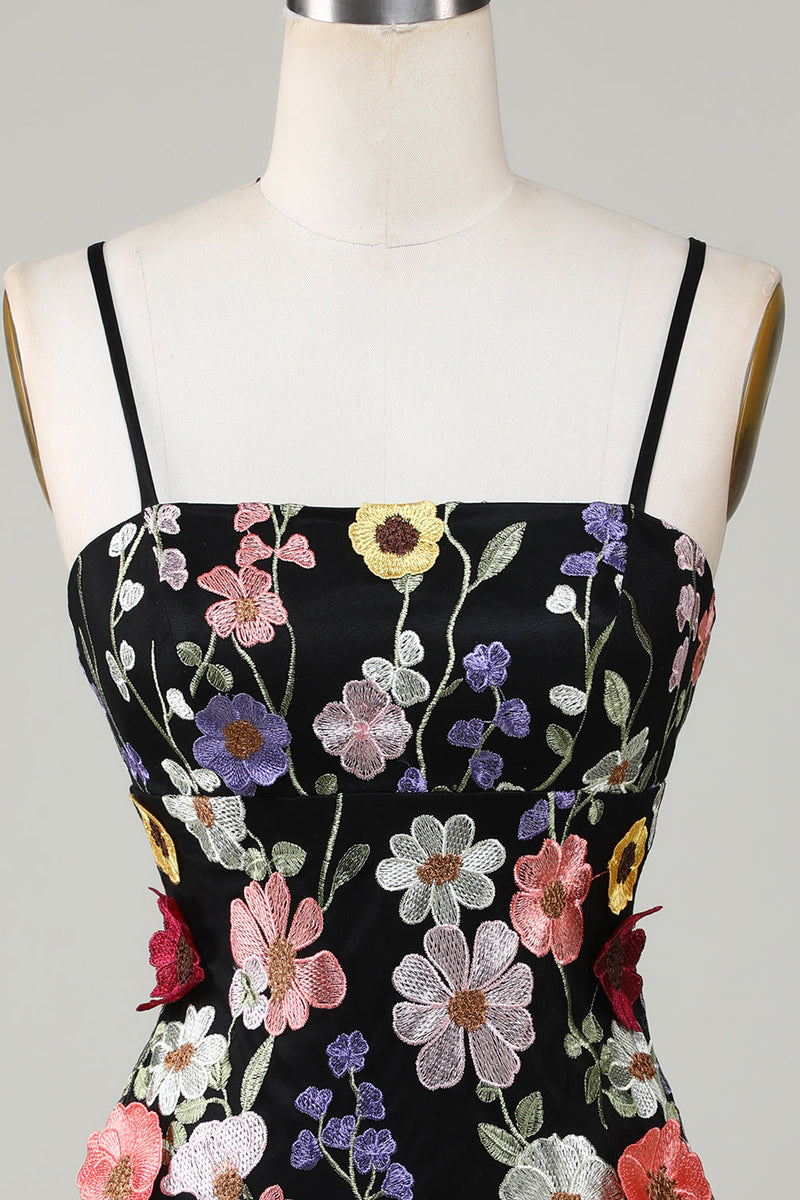 Load image into Gallery viewer, Bodycon Spaghetti stropper Black Homecoming kjole med 3D blomster