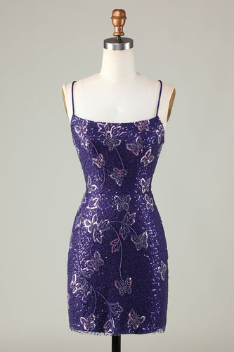Sparkly Sheath Spaghetti stropper Dark Purple Short Homecoming kjole med Criss Cross Back