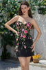 Load image into Gallery viewer, Nydelig Sheath Sweetheart Black Corset Homecoming Dress med Appliques