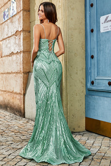 Trendy Mermaid Spaghetti stropper Green Long Prom Dress med Criss Cross Back og tilbehør Set