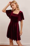 Flash Sale Velvet Cocktail Party Dress (1 stk - Tilfeldig stil og farge)