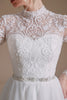 Load image into Gallery viewer, hvit a-line høy nakke lange ermer brudekjole med blonder
