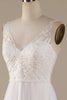 Load image into Gallery viewer, Ivory V-Neck Tylle Sweep Train brudekjole med blonder
